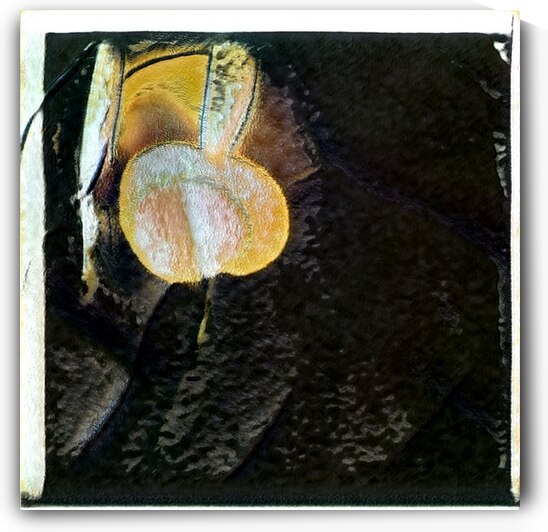 424 8K by Abstratica